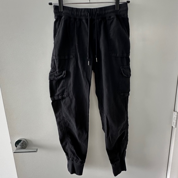 Aritzia Community Cargo Pants - Picture 2 of 3